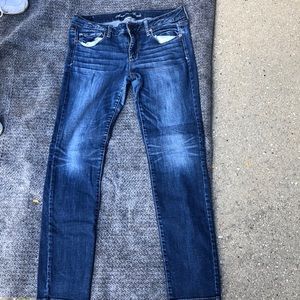 Woman’s American Eagle jeans size 12